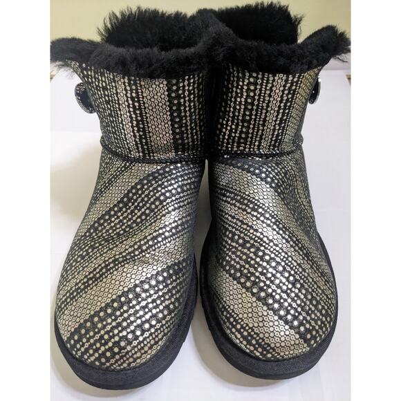 Size 9 UGG Mini Bailey Glimmer Metallic Polka Dot Bling Button Black Boots Shoes - Picture 5 of 12
